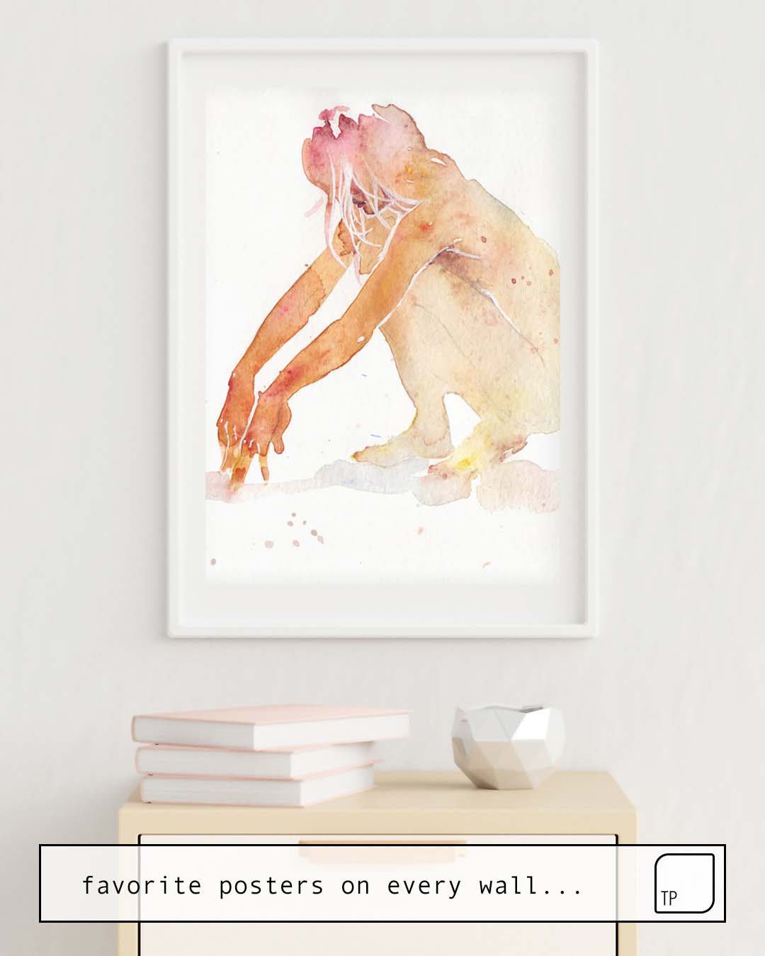 The photo shows an example of furnishing with the motif SMALL PIECE 21 by Agnes Cecile as mural