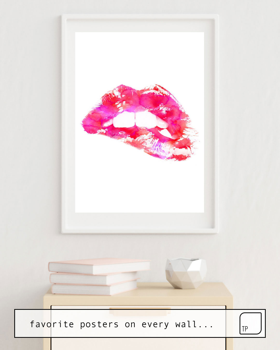 The photo shows an example of furnishing with the motif PINK LIPS by Andreas Lie as mural