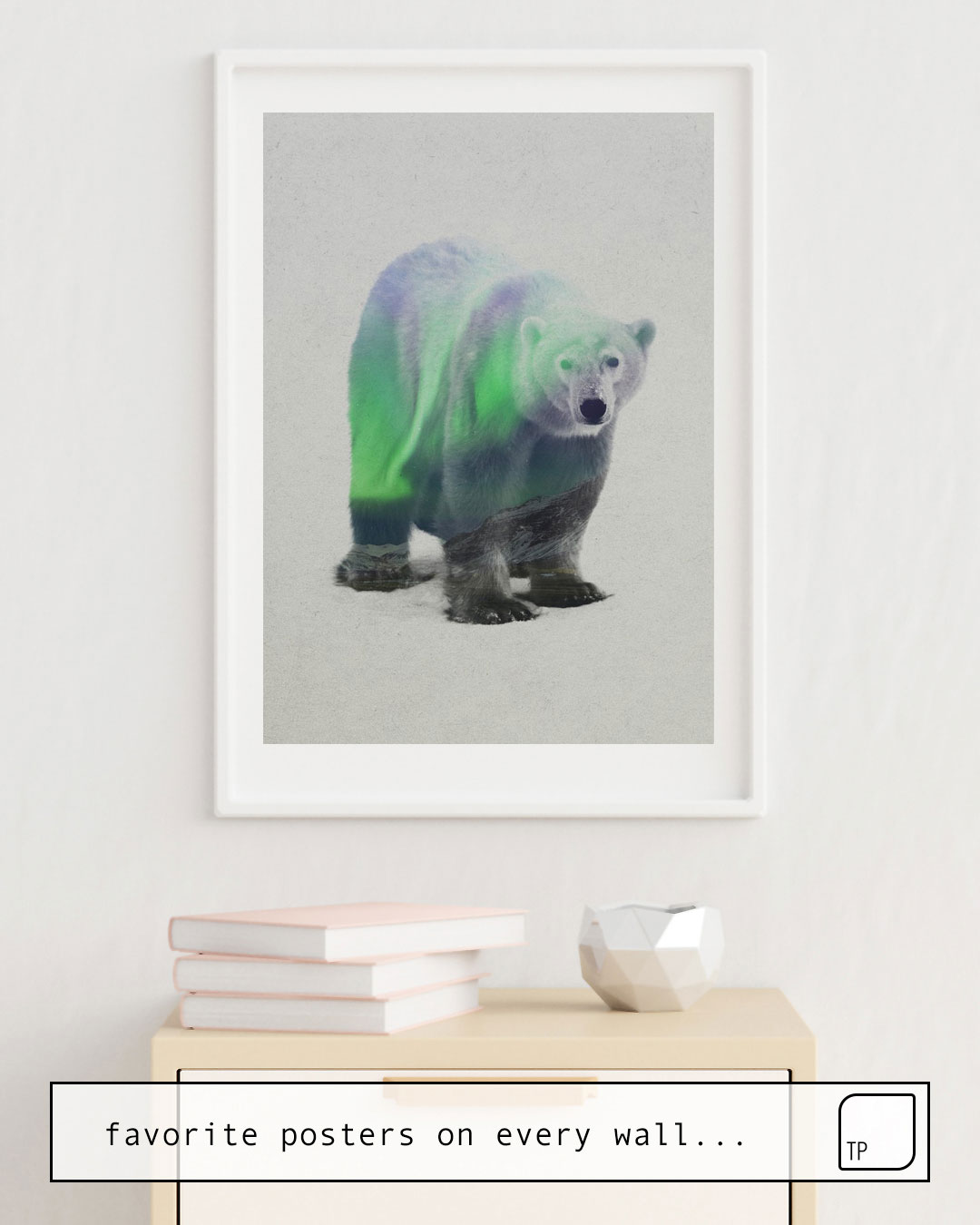 Poster | POLAR BEAR IN THE AURORA BOREALIS by Andreas Lie