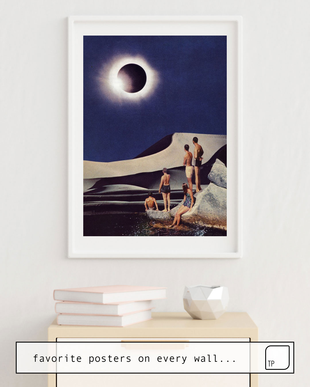 The photo shows an example of furnishing with the motif SOLAR ECLIPSE by Beth Hoeckel as mural