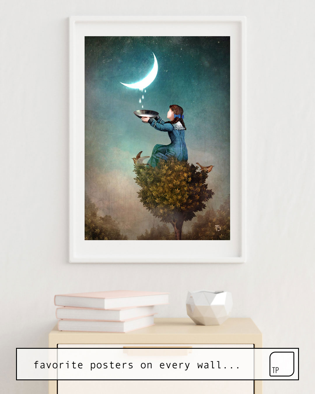 The photo shows an example of furnishing with the motif MOONDROPS by Christian Schloe as mural