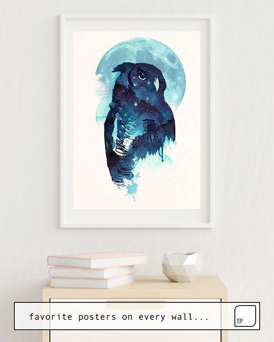 The photo shows an example of furnishing with the motif MIDNIGHT OWL by Robert Farkas as mural