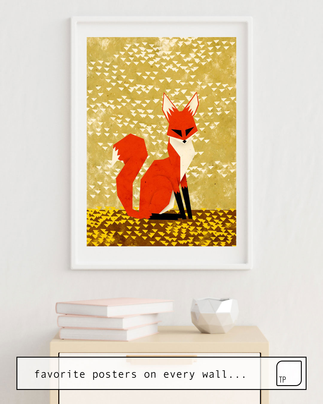 Das Bild zeigt ein Einrichtungsbeispiel mit dem Motiv FOX ON FLOWERS von Yetiland als Wandbild